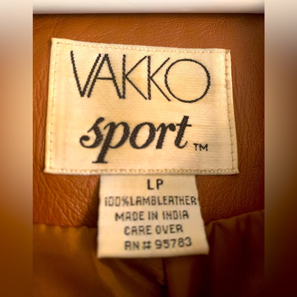 Form-Fitting Leather Jacket With Snap Closure. La… - image 2